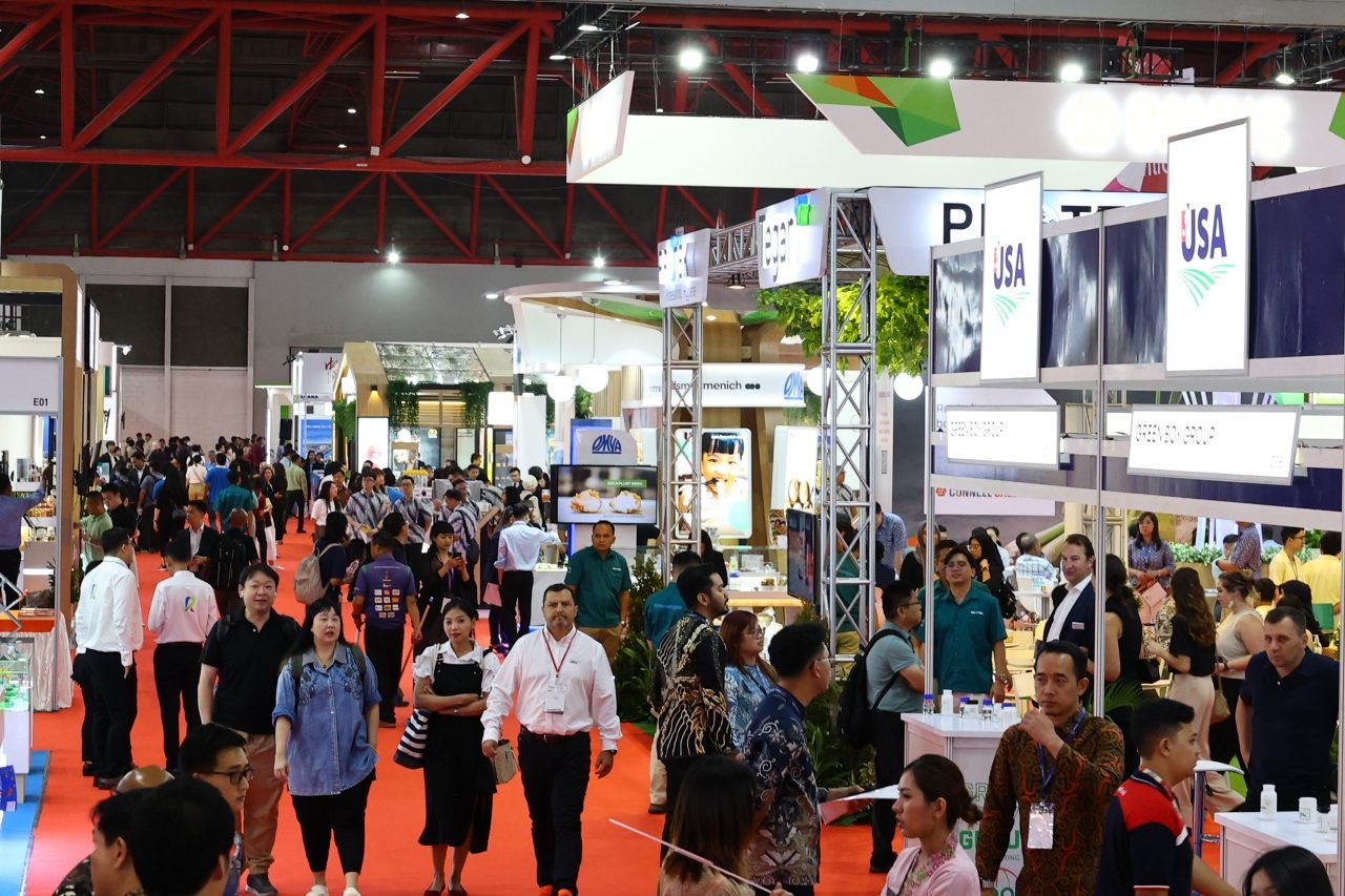 Networking at Fi Asia Indonesia